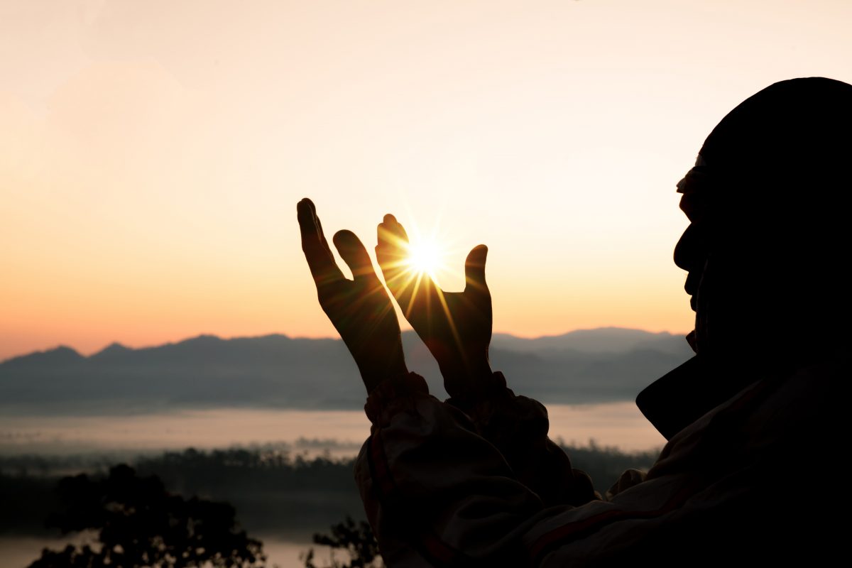 10 Situations when you’ll need black magic removal services