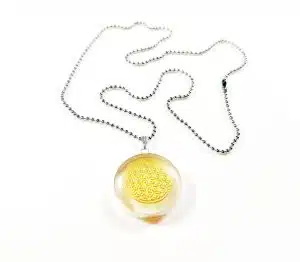 Flowe Crystal Pendant